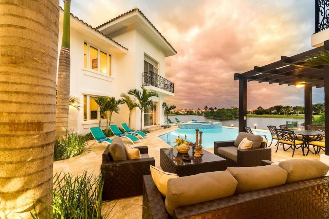 Paraiso Front With Chef And Maids Punta Cana