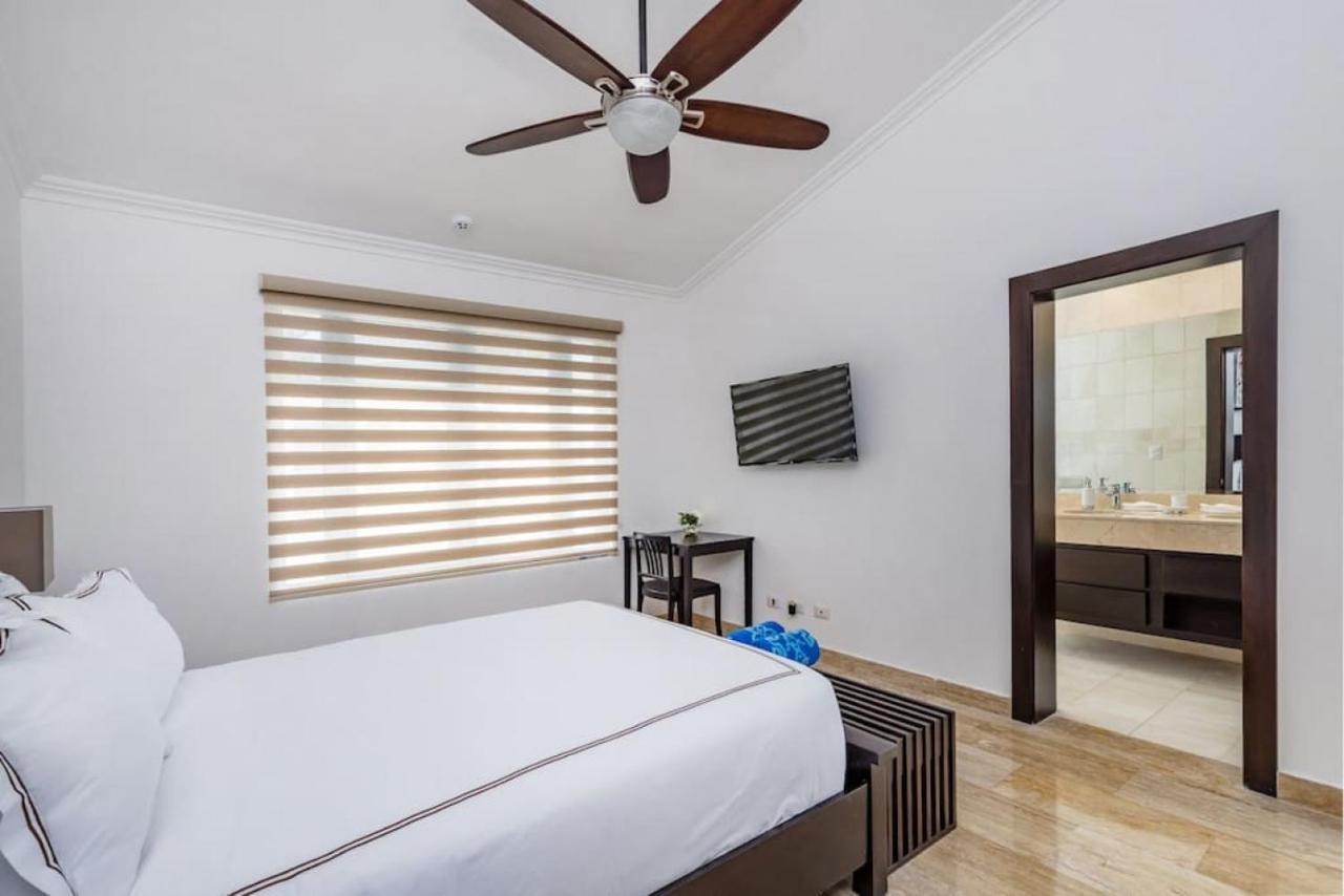 Villa Paraiso Front With Chef And Maids Punta Cana