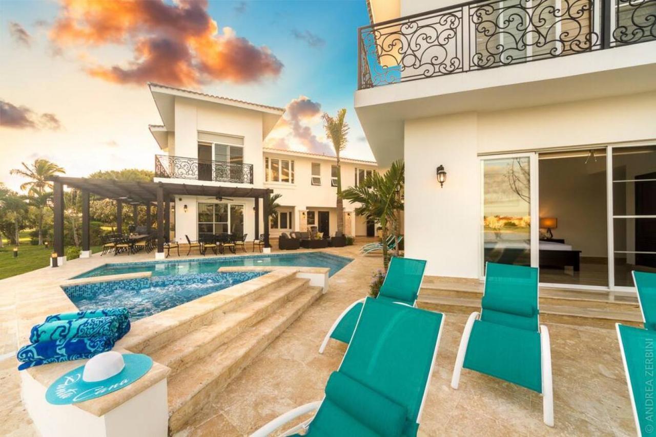 Paraiso Front With Chef And Maids Villa Punta Cana